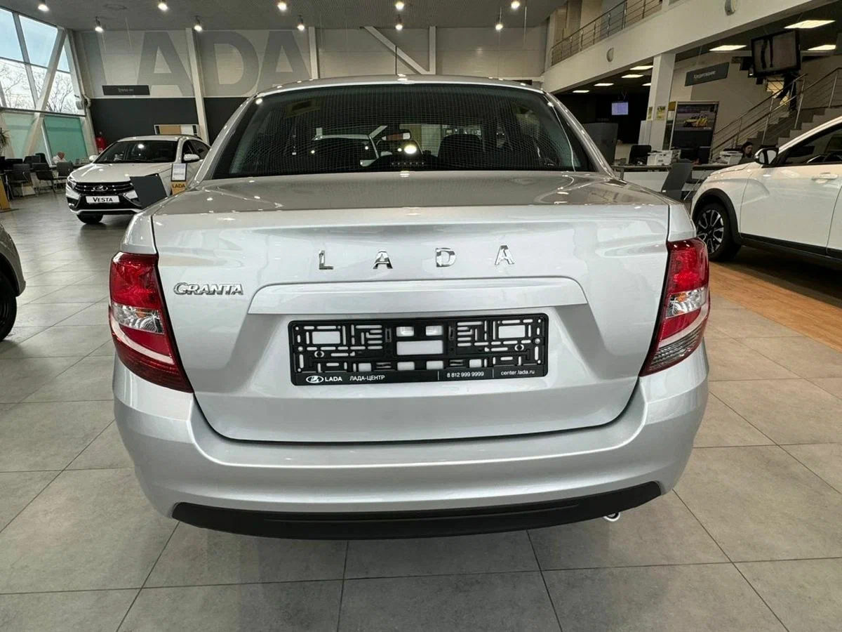 Lada Granta Седан в Сургут - еще фото