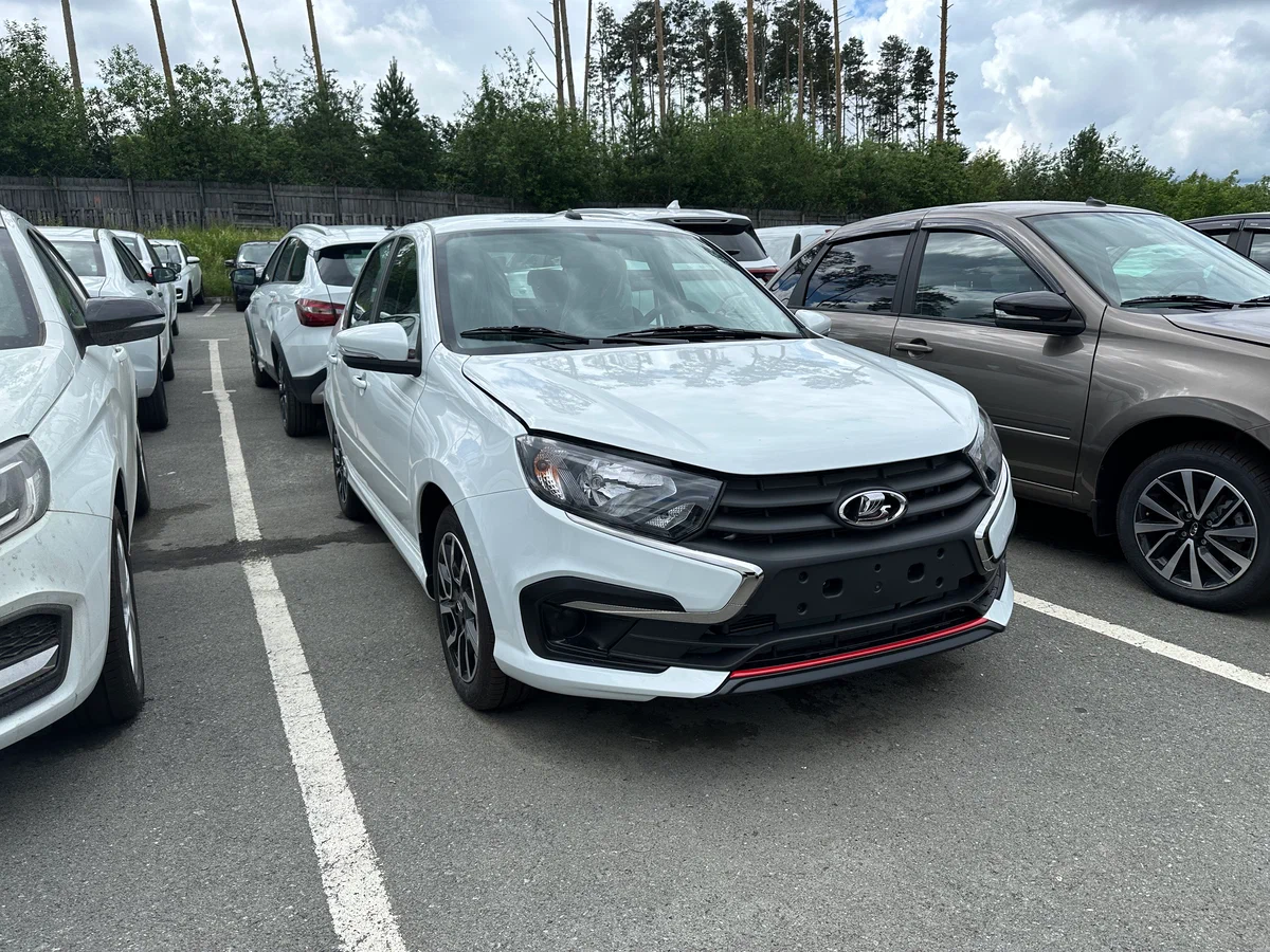 Lada Granta Sportline в Сургут - фото №3