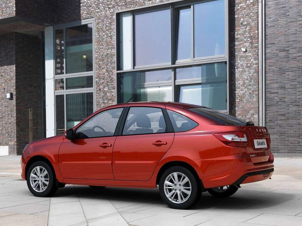 Lada Granta Лифтбек в Сургут - еще фото