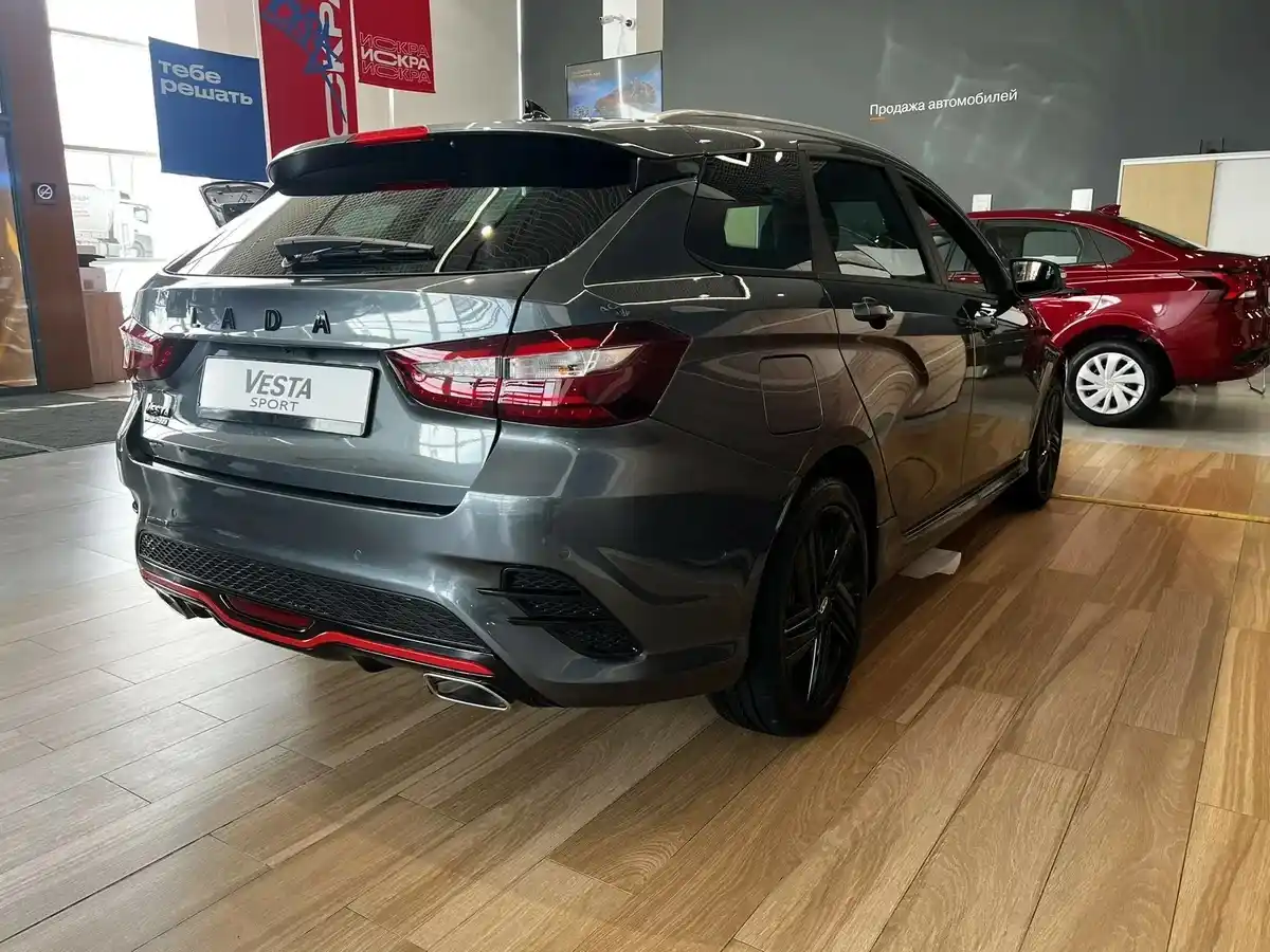 Lada Vesta SW Sport в Сургут - фото №4