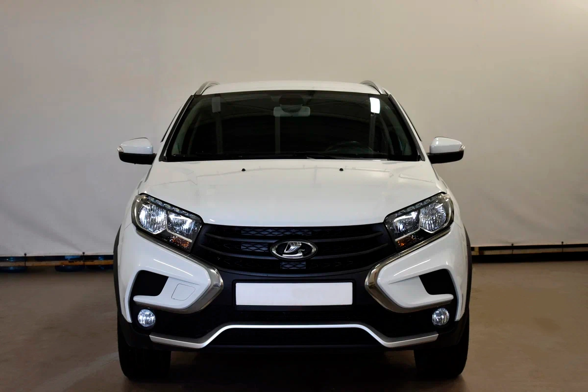 Lada Xray Cross в Сургут - фото №1